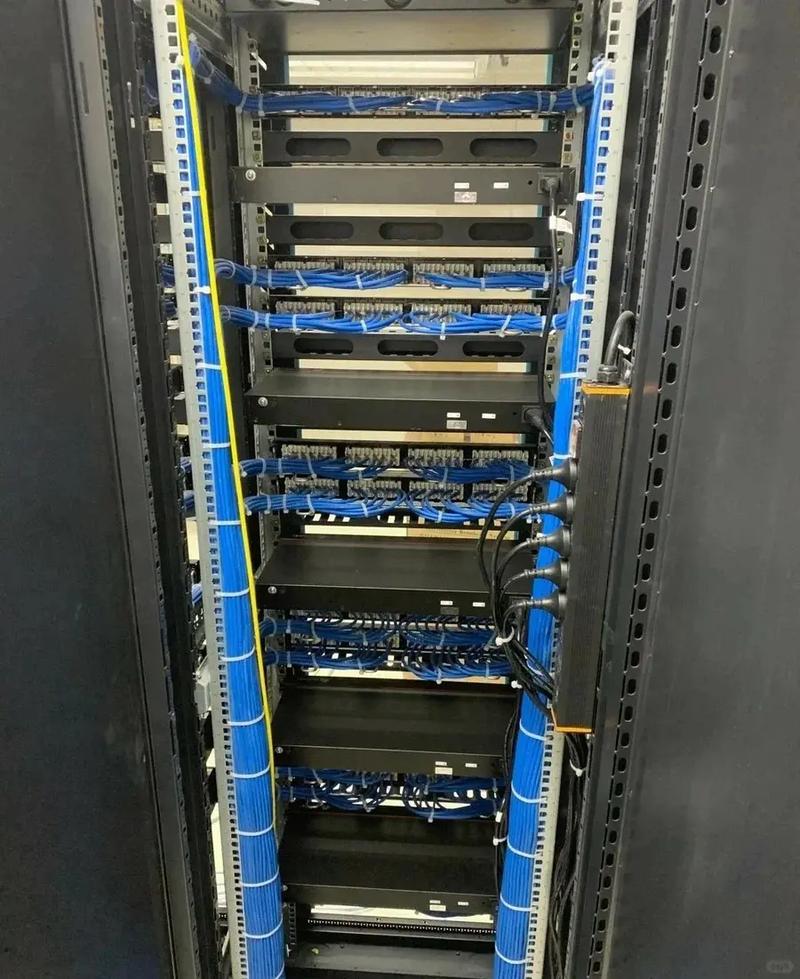 金山華為網(wǎng)絡(luò)工程師 專業(yè)可靠的系統(tǒng)集成與服務(wù)器遷移伙伴